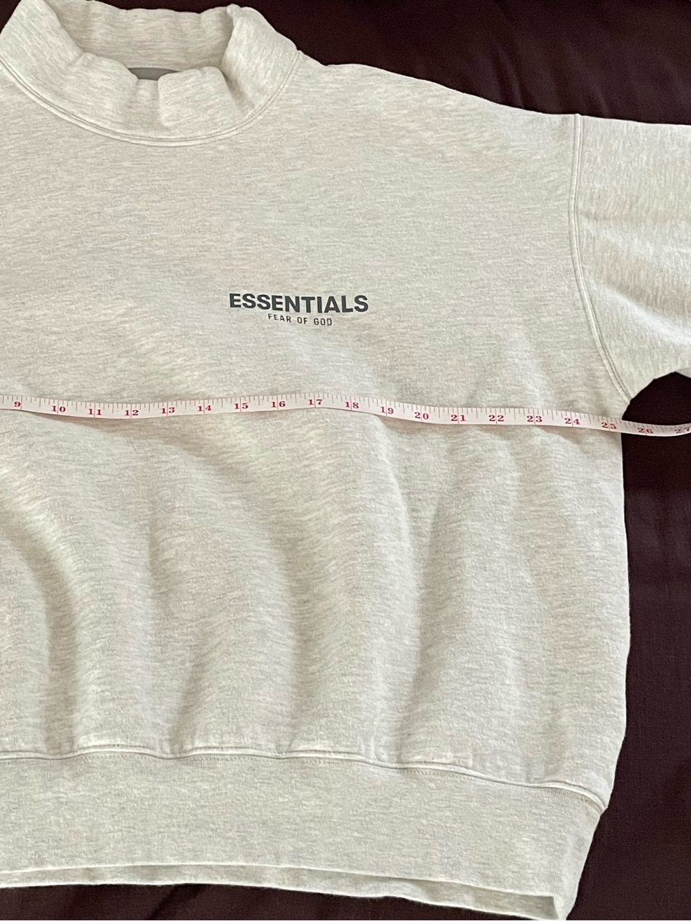 Essentials Crewneck - Picture 5 of 6